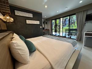 โรงแรมชาวเกาะพีพี Chaokoh Phi Phi Island