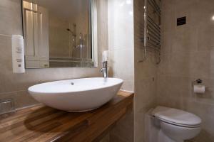 Family Room room in Hollin House Hotel