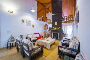 Alaya Stays Country Ville - 3 BHK Pet Friendly Villa with Lush Garden & Kids Room