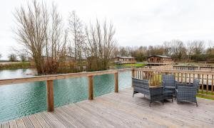 Birdsong Lodge at Brickyard Lakes