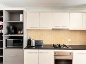 Charming quiet Home in City