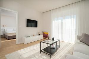 SoNo Old Town top view & elevator