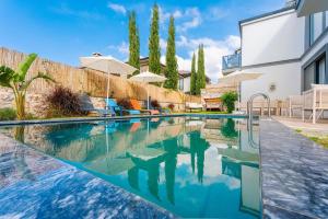 Villa with Amazing View in Faralya - Kabak