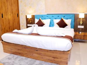 Hotel Tulsi Grand inn