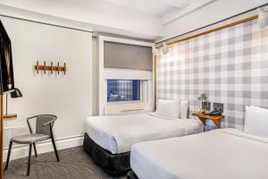 Superior Room with 2 Twin Beds room in Paramount Hotel Times Square