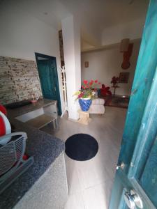 بلو هول بلازا