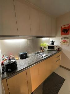 Funky HQ - 1BR Eastwood Global Plaza