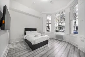Beaufort Gardens Studios - London