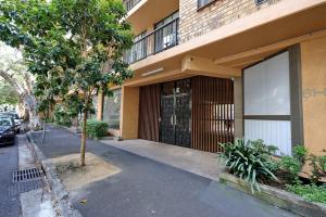 5mins Walk to Central Station - 2 Bedroom 2 Level