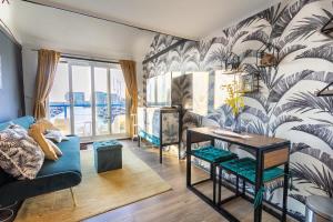 The Marina retreat -free parking