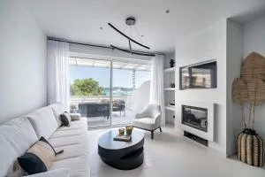 Marina Suite - Rozaíika