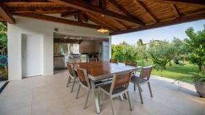 Villa LV by Villas Holiday