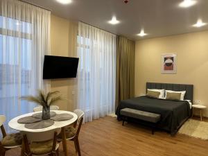 Smart House Apartments