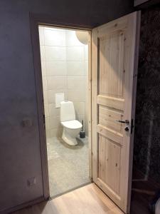 An apartment by the Emajõgi River