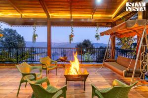 StayVista at The Kafal Villa with BBQ & Lawn