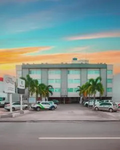 孔塞桑酒店 - 曼吉纽斯