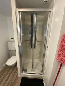 B&B / Chambres d'hotes Studio meuble CIRCUIT 24h : photos des chambres