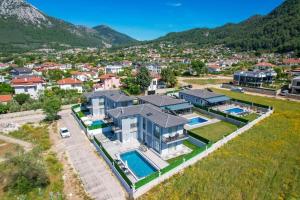 Spacious Villa for Large Families - Egeden 2