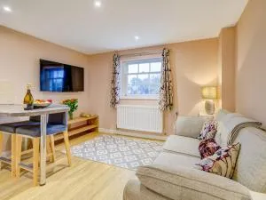Four In A Row Holiday Apartments - Apartment 4 - Sway