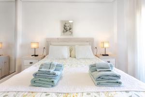 Purisima Fantastic Seaview & Walk to Everything