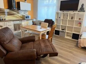 18 oaks Private Countryside-palace apartment INDIA - Vainekoniai