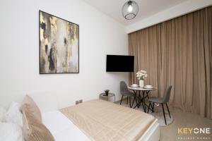 Azizi Riviera Studio Chic & Cozy