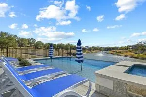 Osi Lago Retreat - Burnet