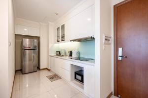 Vinhomes Central Park - Serviced Apartments