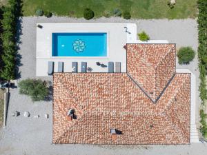 Villa Tomicich for 6 people with private pool & sea view - only 3 km from beach