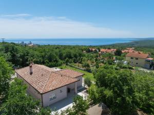 Villa Tomicich for 6 people with private pool & sea view - only 3 km from beach