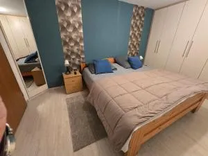 Ganze Wohnung direkt in Höxter, Casa Azul Hx - Boffzen