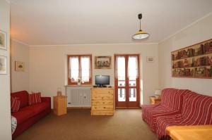 Charming Alpine Studio Flat - La Thuile