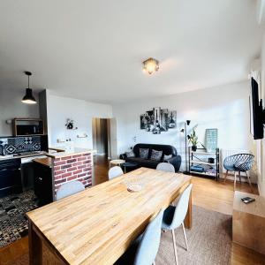 Cosy Apartment Carré Elysée Serris - 3hvězdičkové hotely ve městě Serris