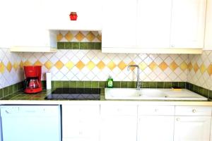 Maisons de vacances Villa Le Jardin des Delices - de 2 a 8 personnes avec Piscine : photos des chambres