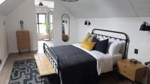 The Little Lorraine - Lorraine