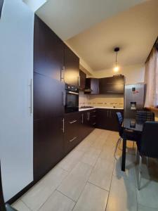 Heart of Tbilisi, front of Vake Park