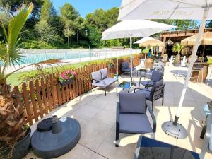 Appartements Appartement T3 - Parking - Piscine, Tennis, Proche Plages et Commerces - Six-Fours-les-Plages - FR-1-316-50 : photos des chambres