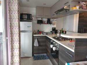 MH 468 LUMINOSA 3ch dont 1 suite parentale et 2sdb proche des activités dans camping 4 étoiles