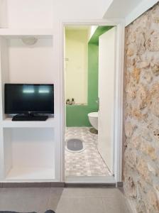 Marinas Garden Nests - Holiday Bliss Getaways