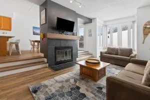 Blue Mountain Ski In Ski Out Resort Condo 2 Level - Eugenia