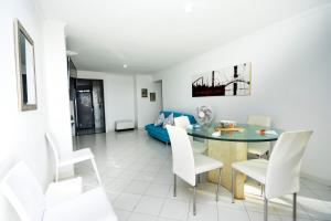 Frontbeach Apartment Cartagena HighSpeed internet