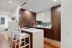 Stylish City Escape with Private Courtyard