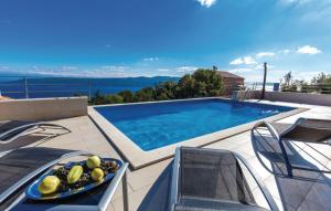 VillaBlu1 Doppelhaushälfte Seaview, Pool