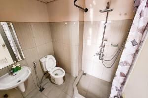 Spacious 2br 110sqm, near MOA, PS4, Printer