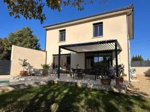 Contemporary charming villa - 索米耶尔