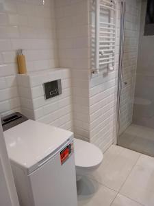 Apartament z łożem małżeńskim - bezpłatny parking