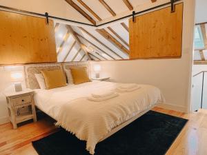 My Fair Lisbon - Unique Rustic Apartment near Príncipe Real