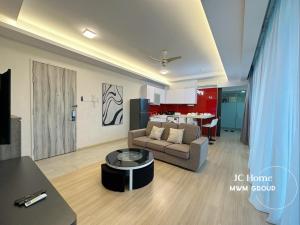 Cube18 Residences Austin JCHome By MWM