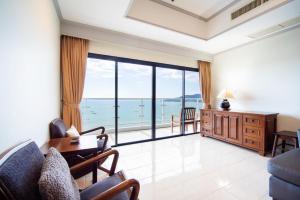 Patong tower superior Seaview 3BR 2402 - 4hvězdičkové hotely ve městě Pláž Patong