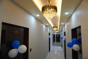 Hotel Hanumat Palace-300 meter Jaipur junction & 1km Sindhi camp bus stand